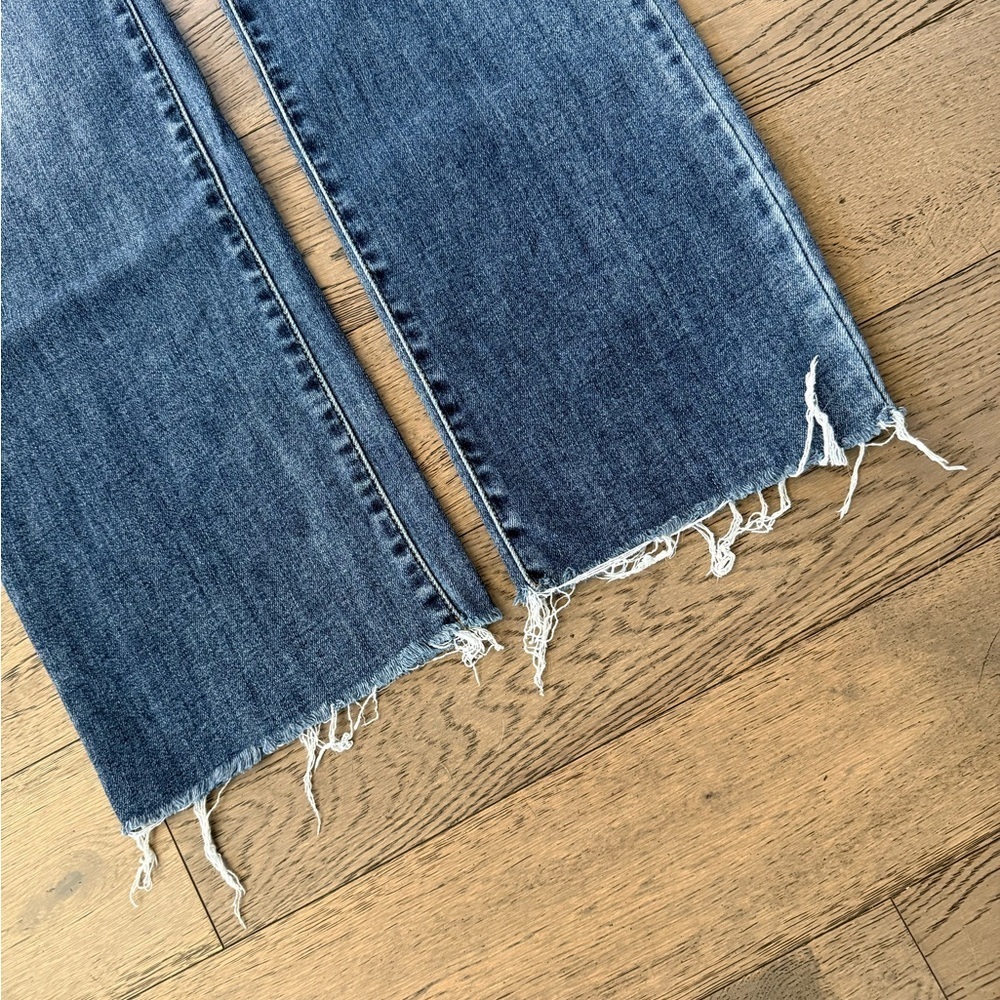Judy Blue Distressed Frayed Hem Straight Leg Jeans - Picture 9 of 11